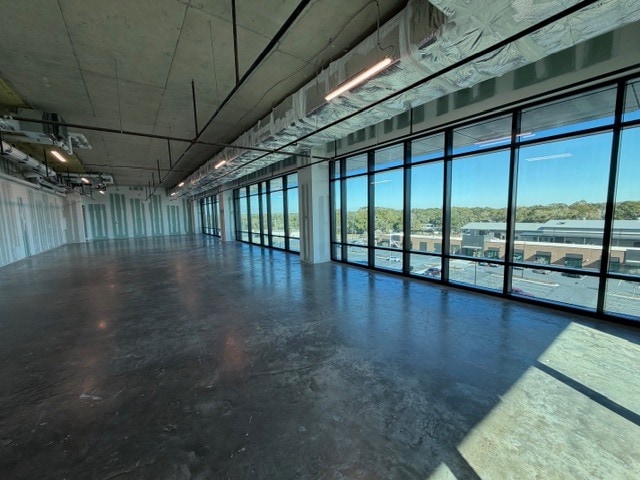 More Photos Of 511 Government Ave, Valparaiso Office For Lease