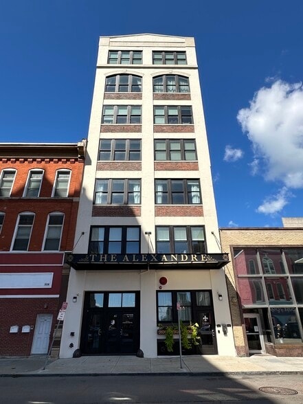More Photos Of 510 Washington St, Buffalo Apartments For Sale