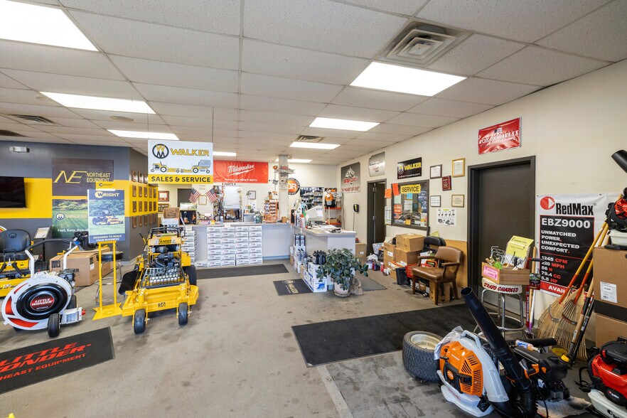 More Photos Of 1190 Pompton Ave, Cedar Grove General Retail For Sale
