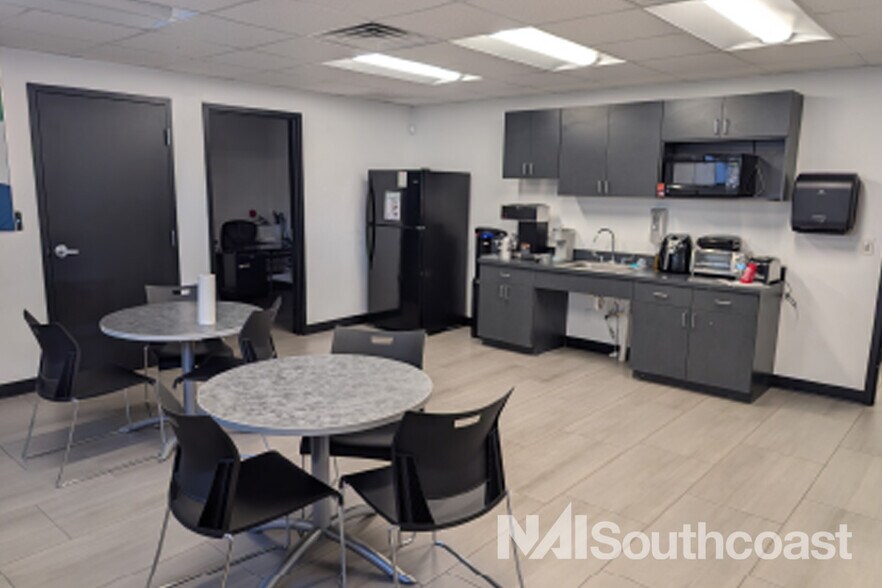 More Photos Of 5390 S US Highway 1, Fort Pierce Auto Dealership For Sale
