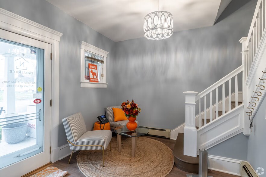 More Photos Of 149 W Main St, Freehold Medical For Sale