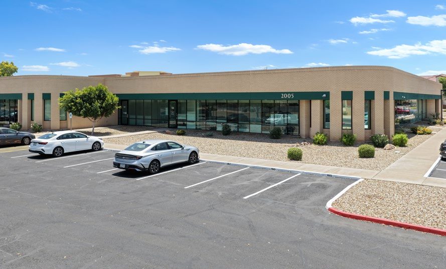 More Photos Of 2005 W 14th St, Tempe Coworking Space