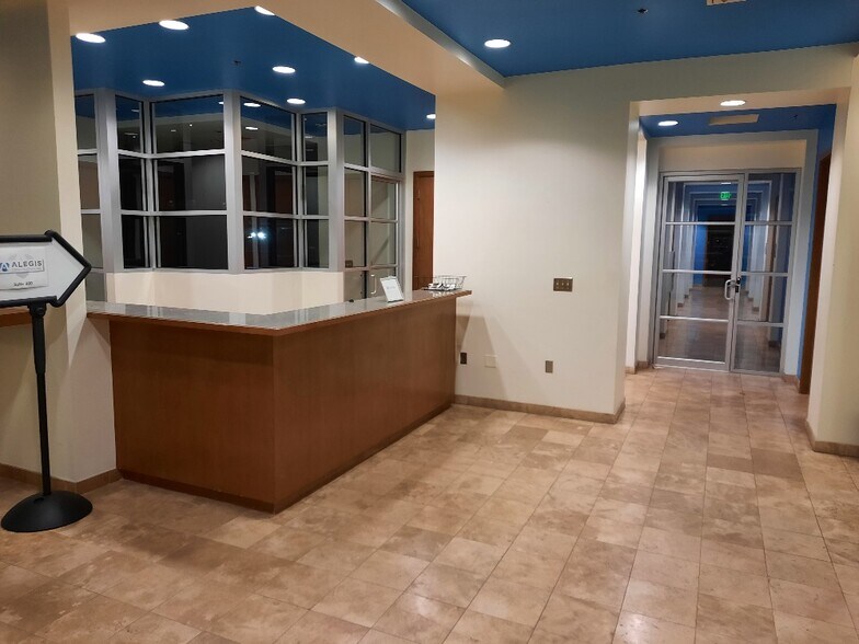 More Photos Of 3701 S Norfolk, Seattle Manufacturing For Sale