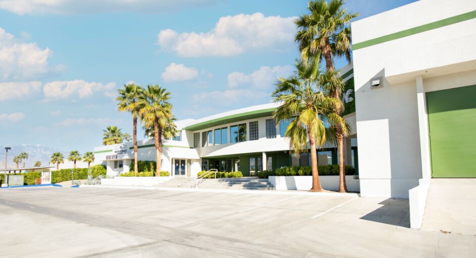 More Photos Of 42650 Melanie Pl, Palm Desert Loft Creative Space For Lease