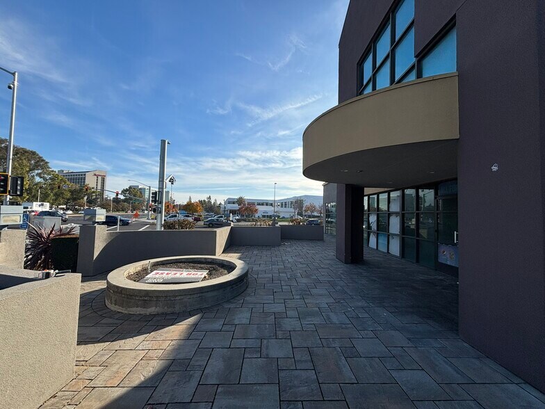More Photos Of 4300 Great America Pky, Santa Clara Unknown For Lease