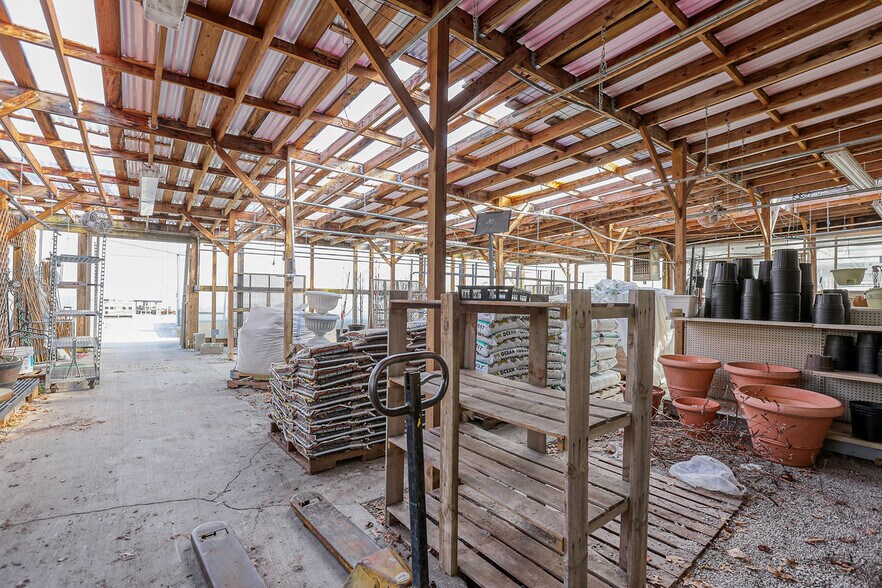 More Photos Of , Blue Springs Unknown For Sale