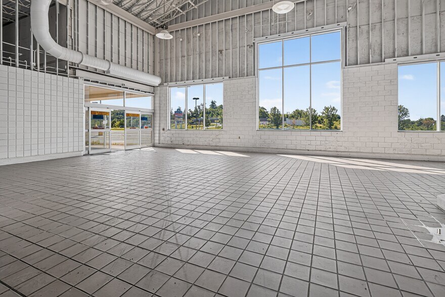 More Photos Of 1379 Bucktail Rd, Saint Marys Unknown For Lease