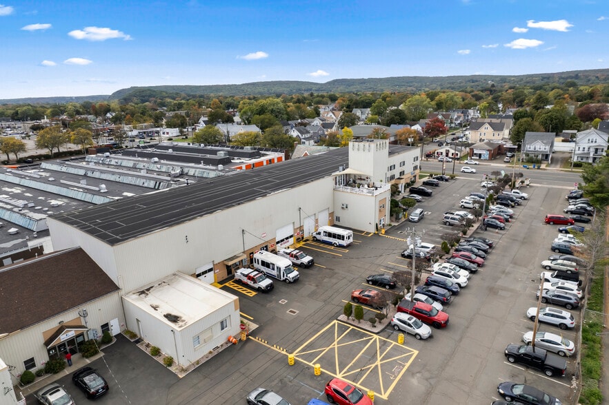 More Photos Of 1349-1355 Dixwell Ave, Hamden Warehouse For Sale
