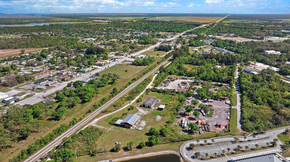 More Photos Of 15803 SW Farm Rd, Indiantown Manufacturing For Sale