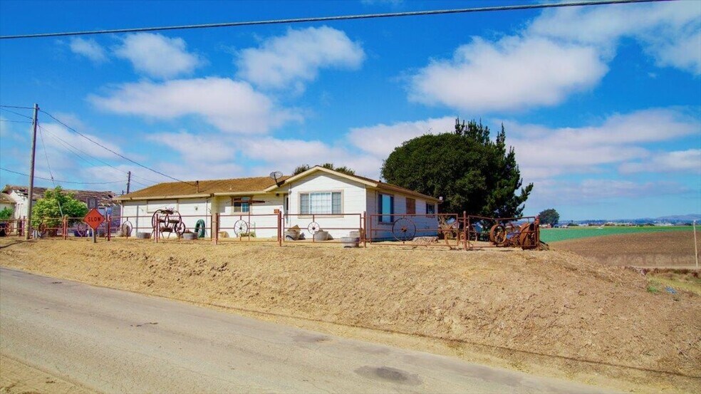 More Photos Of 30 San Jon Rd, Salinas Land For Sale