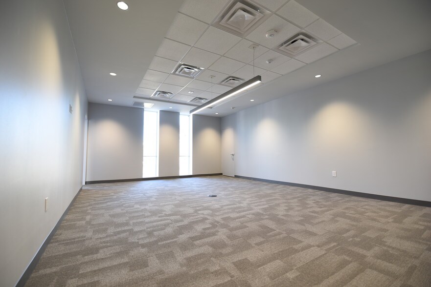 More Photos Of 1922 Anson Rd, Dallas Office For Lease
