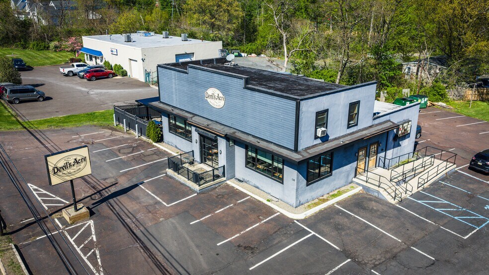 More Photos Of 5691 Easton Rd, Pipersville Restaurant For Sale