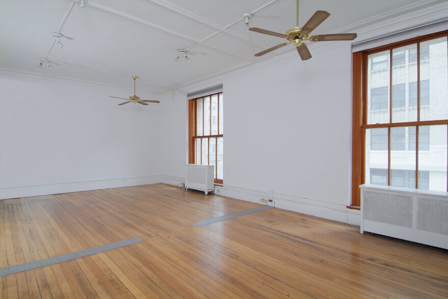 More Photos Of 105 Hudson St, New York Apartments For Sale