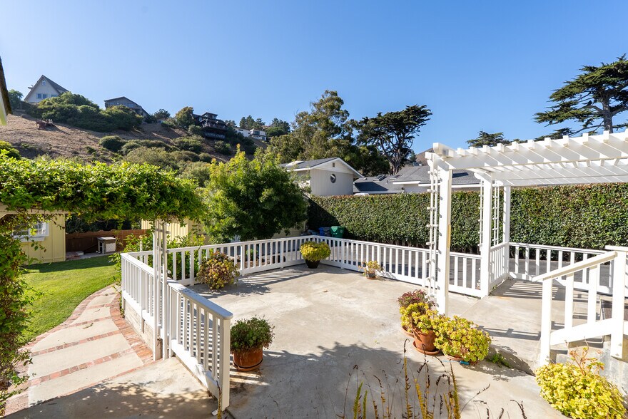 More Photos Of 475 Hacienda Dr, Cayucos Land For Sale