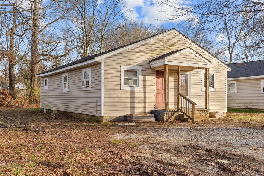 More Photos Of 1802 S Greenwood Ave, Chattanooga Apartments For Sale