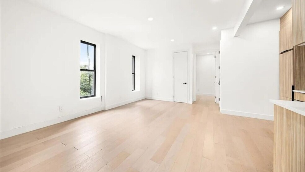 More Photos Of 475 6th Ave, Brooklyn Apartments For Sale