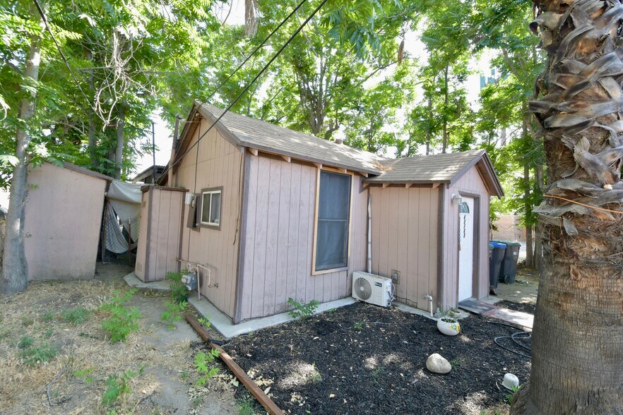 More Photos Of 43763-43789 State Highway 74, Hemet Apartments For Sale