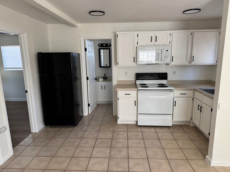 More Photos Of 2690 Ithaca St, Oroville Multifamily For Sale