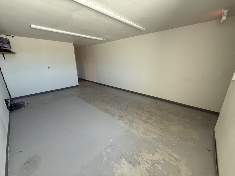 More Photos Of 299 Navarro Dr, Seguin Unknown For Lease