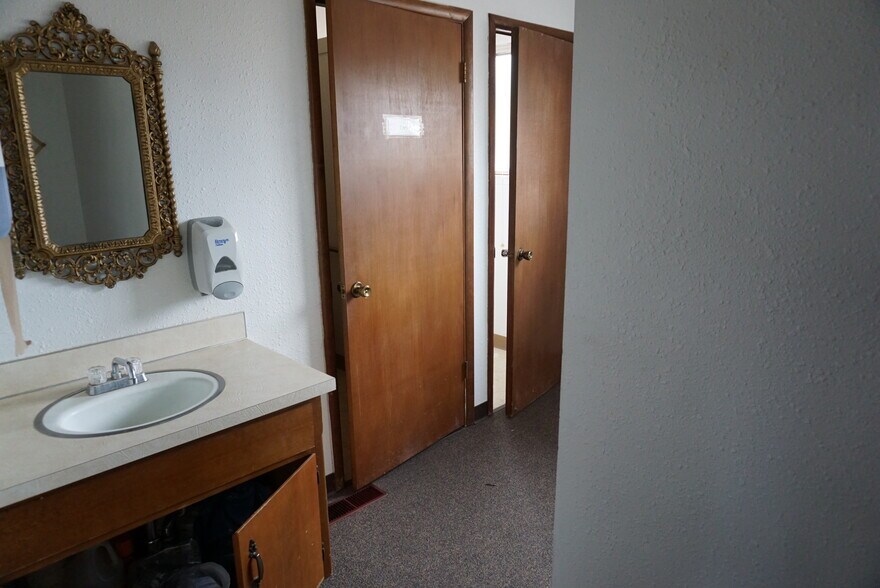 More Photos Of 1500 Grant Ave, Prosser Specialty For Sale