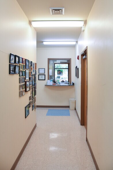 More Photos Of 2117 Veterans Dr SE, Decatur Healthcare For Sale