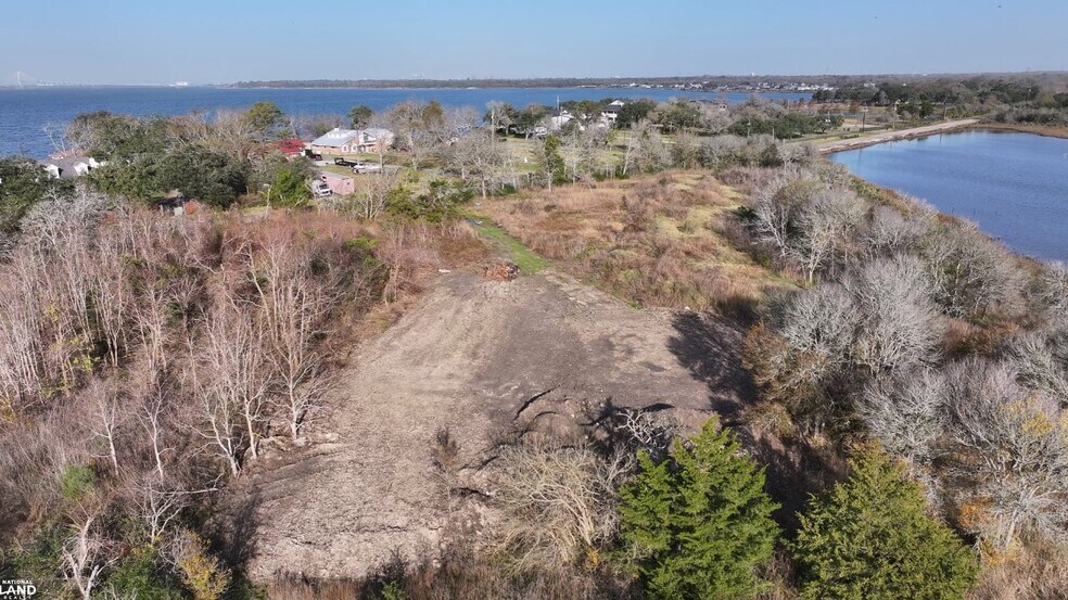 More Photos Of 3815 Tri City Beach Rd, Baytown Land For Sale