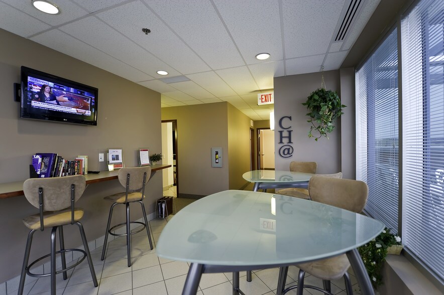 More Photos Of 421 7th Ave SW, Calgary Coworking Space