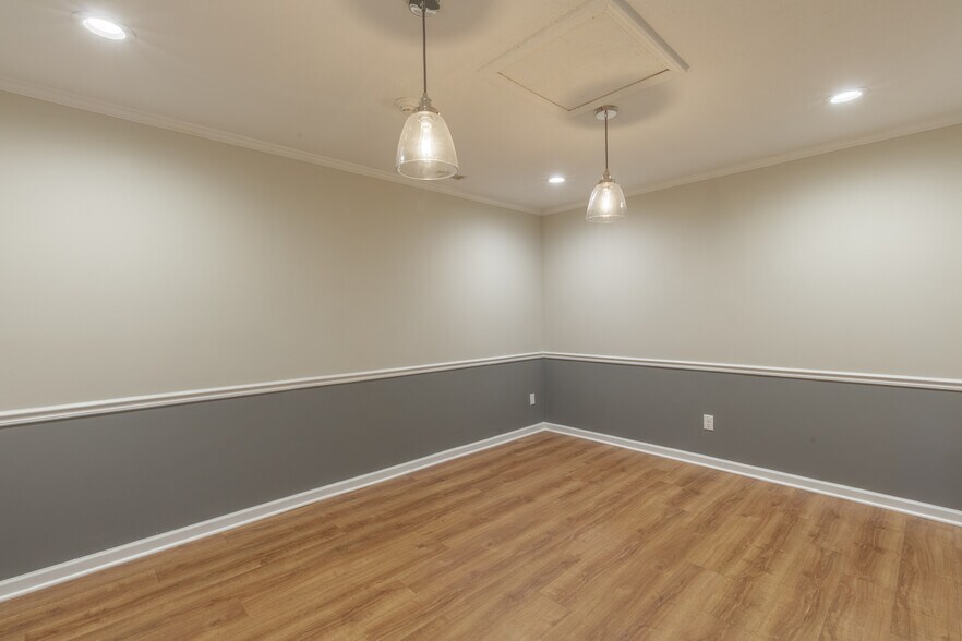 More Photos Of 1438 Battlefield Pky, Fort Oglethorpe Office For Sale