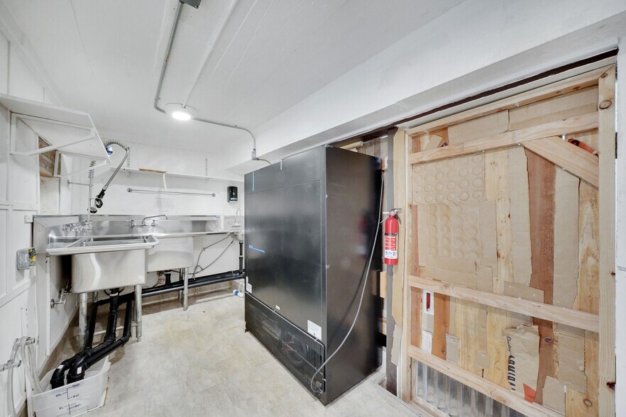 More Photos Of 14166 Highway 49, Amador City Storefront Retail Residential For Sale