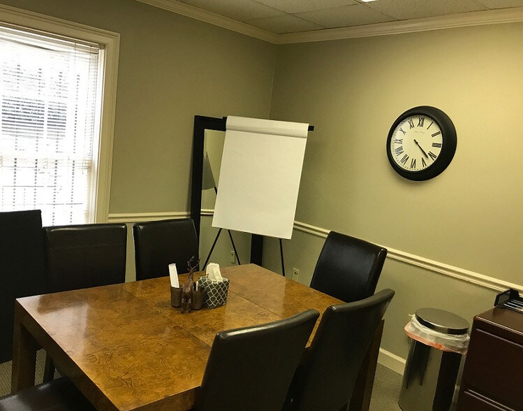 More Photos Of 4243 Dunwoody Club Dr, Dunwoody Office For Lease