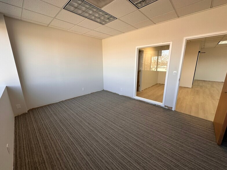 More Photos Of 100 Everett Ave, Chelsea Medical For Lease
