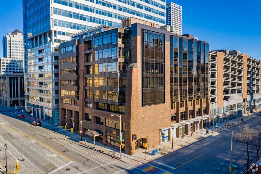 Primary Photo Of 788 N Jefferson St, Milwaukee Office For Lease