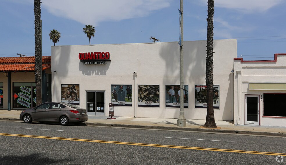More Photos Of 420 S Coast Hwy, Oceanside Storefront For Lease