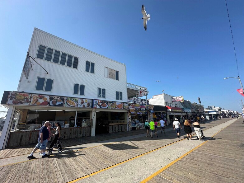 More Photos Of 4211 Ocean Ave, Wildwood Hotel For Sale