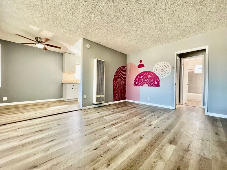 More Photos Of 638 Grant St, Santa Monica Apartments For Sale