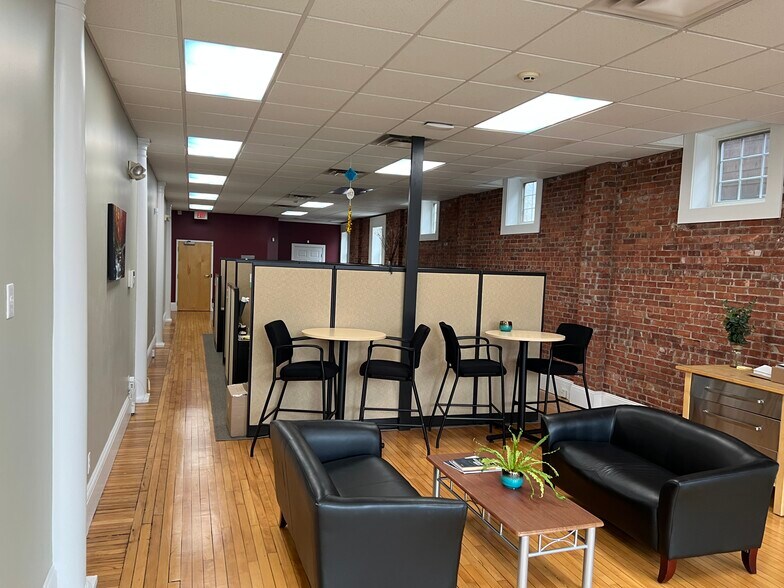 More Photos Of 1 W Main St, Clinton Storefront Retail Office For Lease