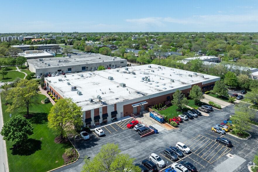 More Photos Of 145 Tower Dr, Burr Ridge Light Distribution For Sale