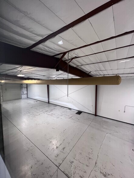 More Photos Of 811 S Santa Rita Ave, Tucson Warehouse For Lease