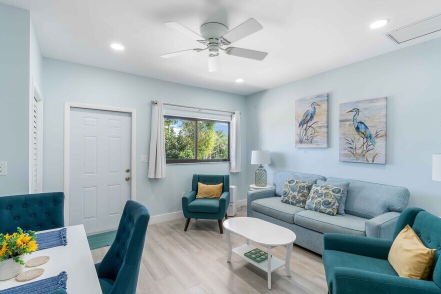 More Photos Of 97850 Overseas Hwy, Key Largo Hotel For Sale