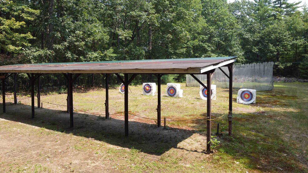 More Photos Of 12 W Shore Park Rd, Kingston Specialty For Sale