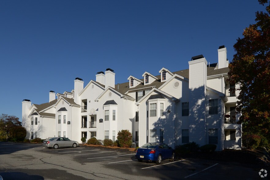 More Photos Of 100 Elena St, Cranston Apartments For Sale