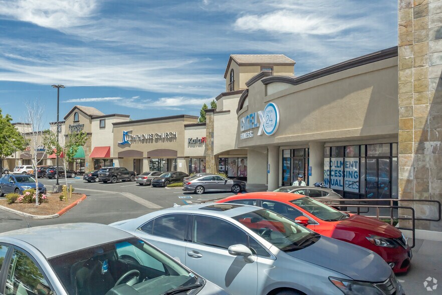 More Photos Of 8505-8525 Madison Ave, Fair Oaks Unknown For Lease