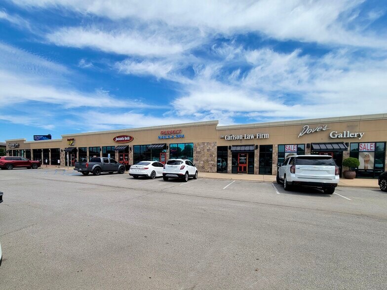More Photos Of Kell Blvd @ Kemp Blvd, Wichita Falls Unknown For Lease