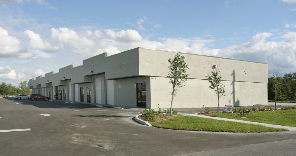 More Photos Of 1424 Hamlin Ave, Saint Cloud Unknown For Lease