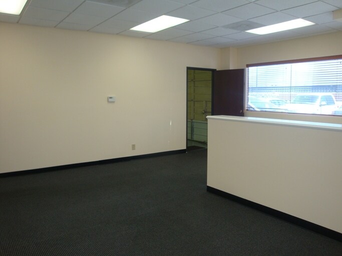 More Photos Of 3483 Old Conejo Rd, Newbury Park Warehouse For Lease