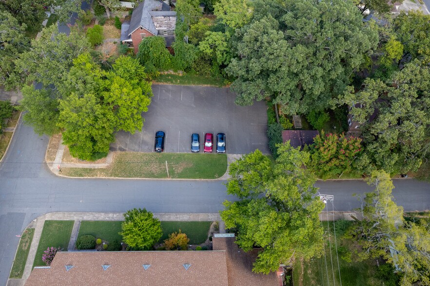 More Photos Of 4401 Woodlawn Dr, Little Rock Religious Facility For Sale