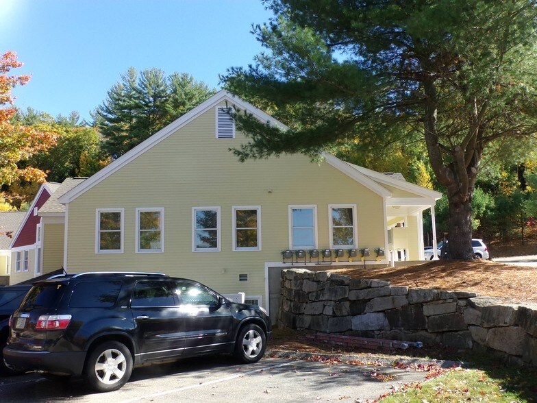 More Photos Of 401 Gilford Ave, Gilford Medical For Sale