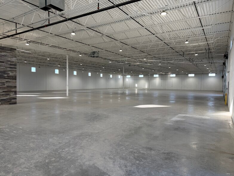 More Photos Of 2801 W O St, Lincoln Warehouse For Sale