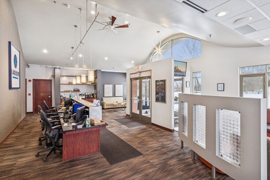 More Photos Of 3340 Sherman Ct, Eagan Medical For Sale