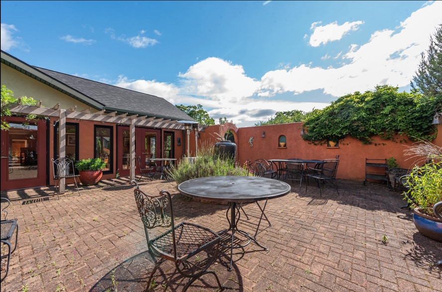 More Photos Of 181 E Brown St, Blairsville Restaurant For Sale